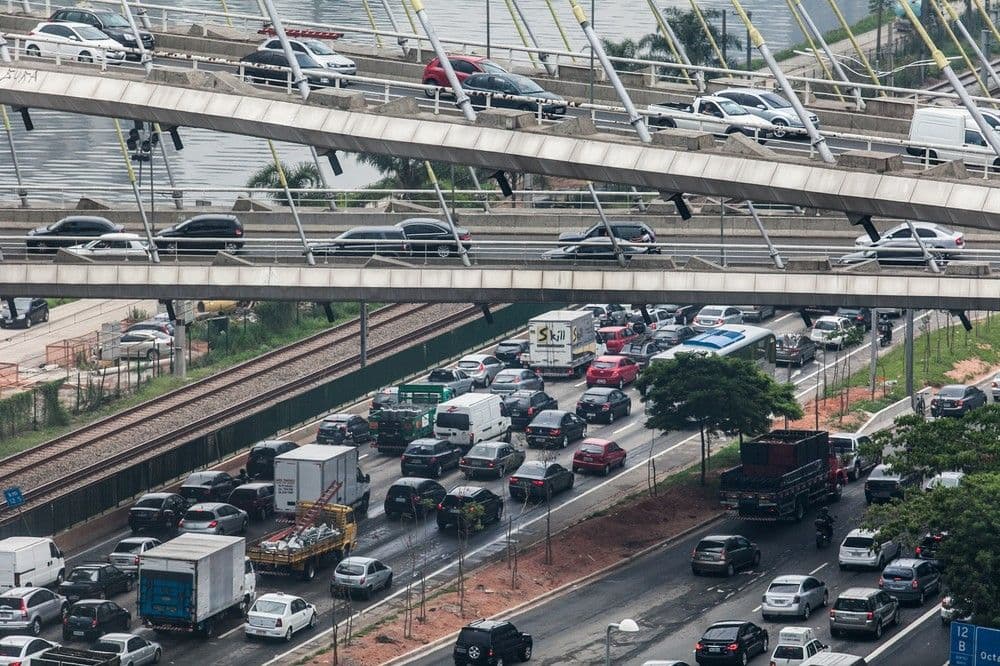 PL que altera o CTB pretende flexibilizar regras para 6 fatores de risco no trânsito brasileiro