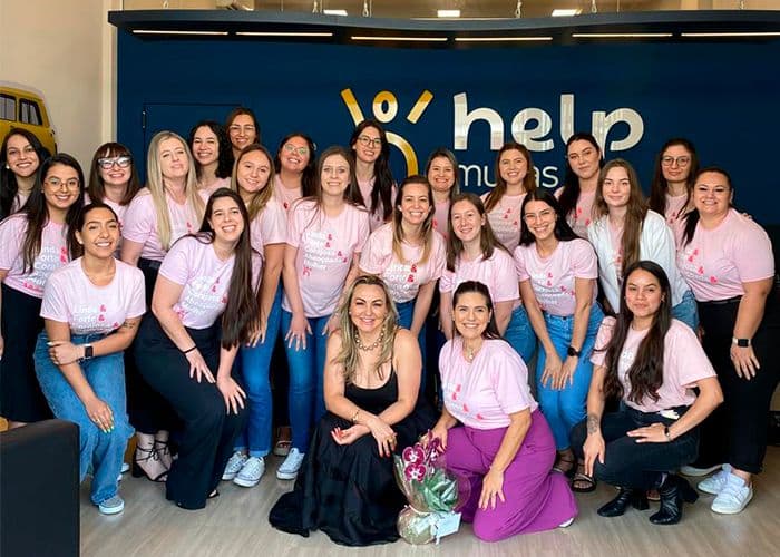 Outubro Rosa: Mesa Redonda com Dra. Vanucia Serrano